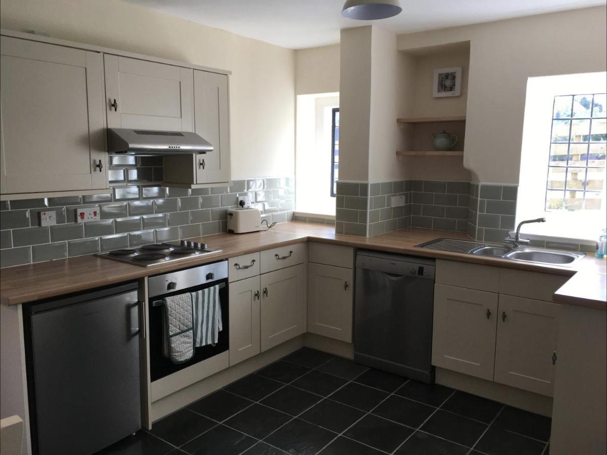 Cosy Arts & Crafts Cottage With Stunning Views Brecon Kültér fotó